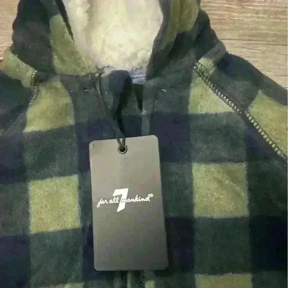 Fuzzy hoodie 7 for all Mankind baby onesie outfit NWT - Picture 4 of 4